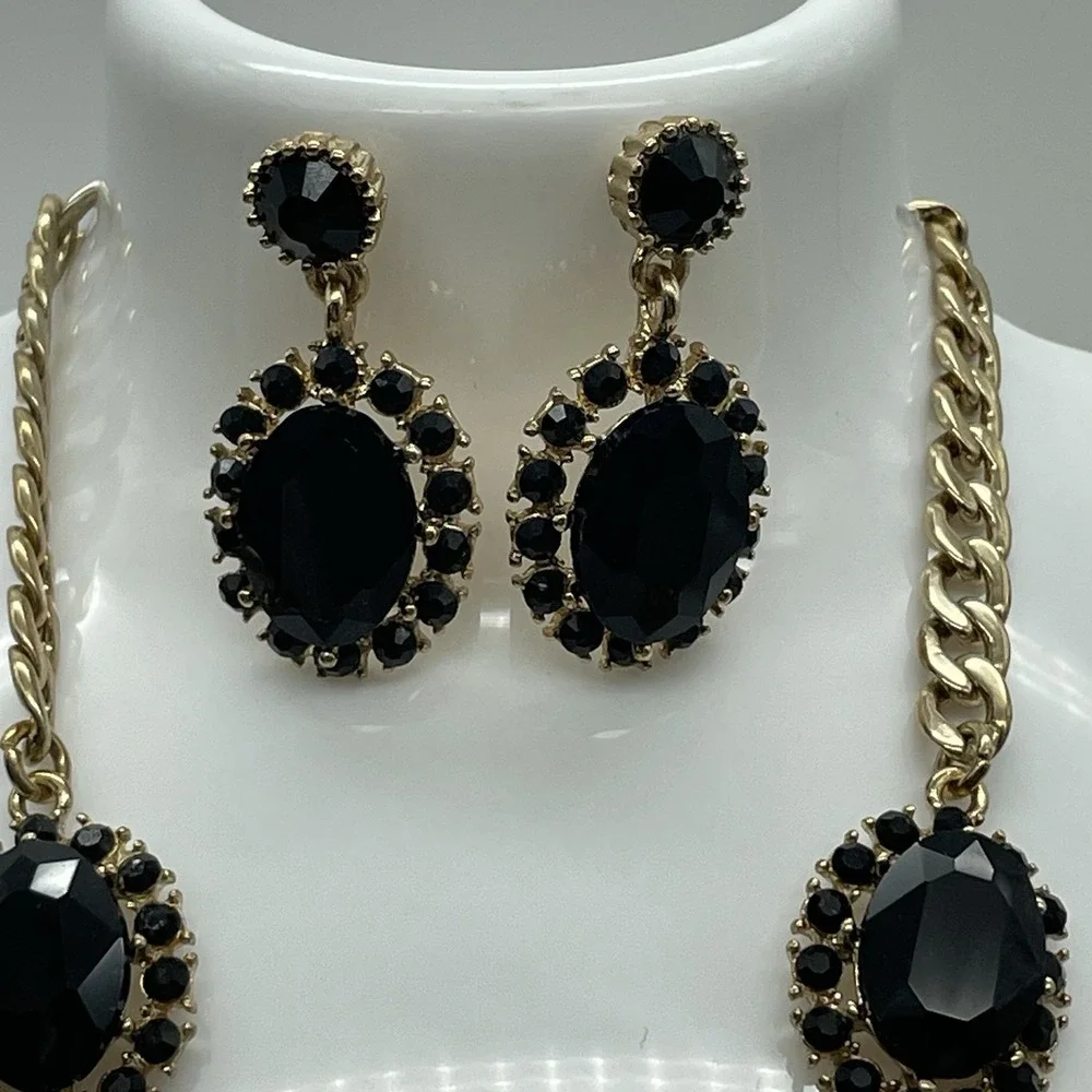 Necklace‎ & Dangle Earrings Gold Tone Black Faceted Teardrop Adjustable Fashion
